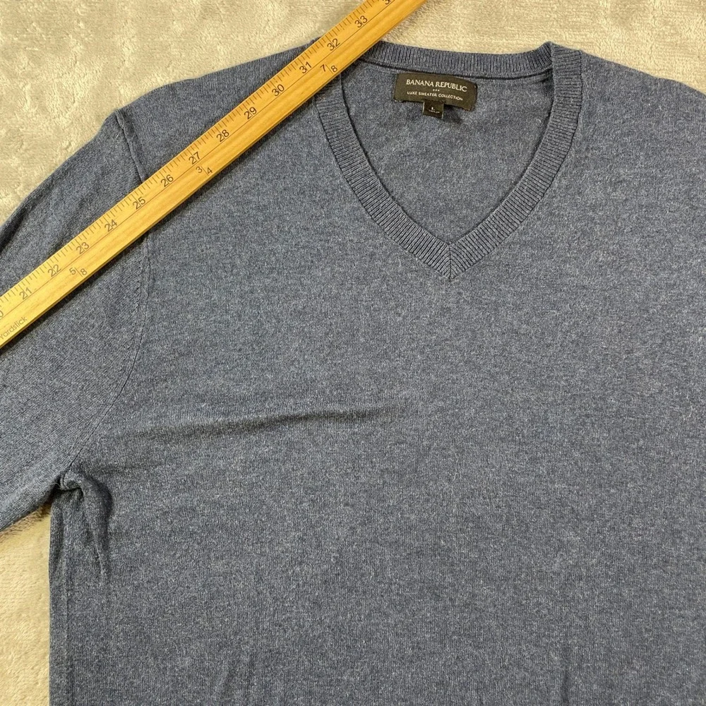 Banana Republic Luxe Sweater Mens Large Blue V Neck‎ Office Preppy Casual Luxury